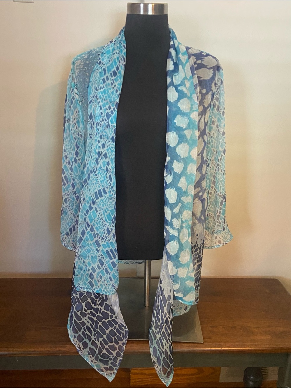 Chico's Blue Mixed-Print Sheer Wrap